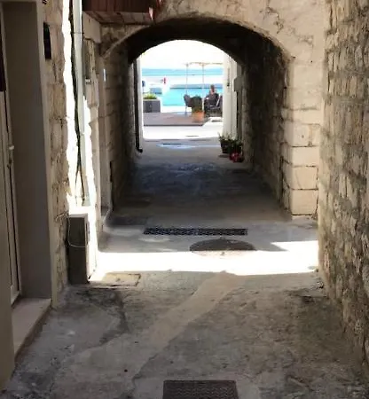 Figa Studio Apartman Kastela Exterior photo